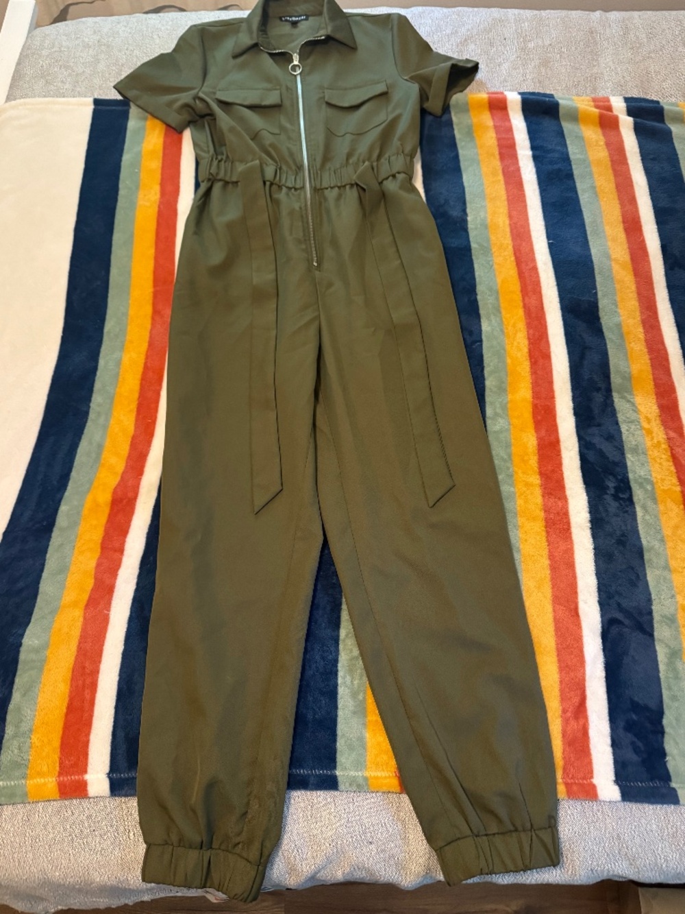 Eilly Bazar Olive Short-Sleeve Jumpsuit